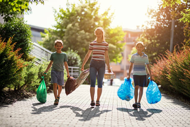 Best Commercial Junk Removal  in Holdrege, NE